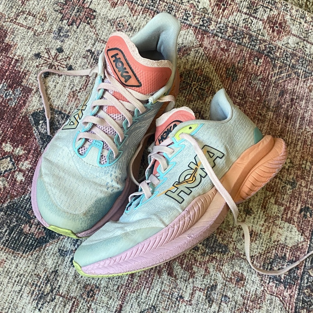 Hoka Girl’s Pastel Running Shoes Used & Clean